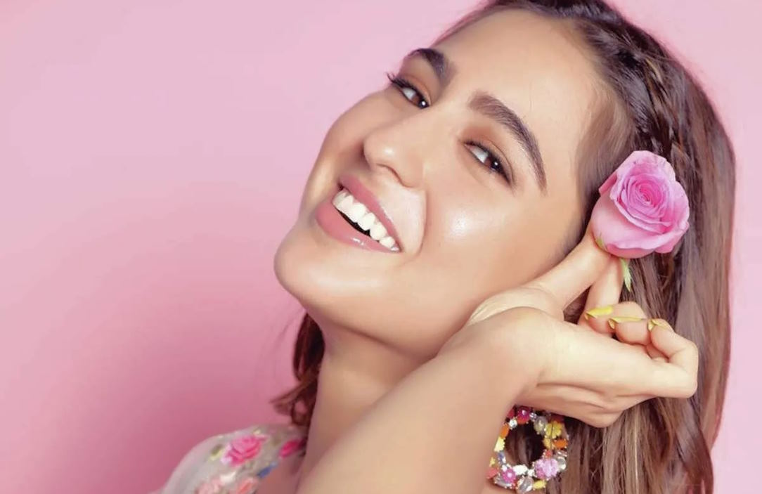effortlessly chic daytime makeup